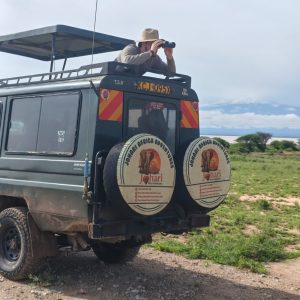 Johari Africa Adventures wildlife viewing - book the best Kenya luxury safari tour packages from Nairobi, Diani, Mombasa, Malindi and Watamu - www.johariafricaadventures.com